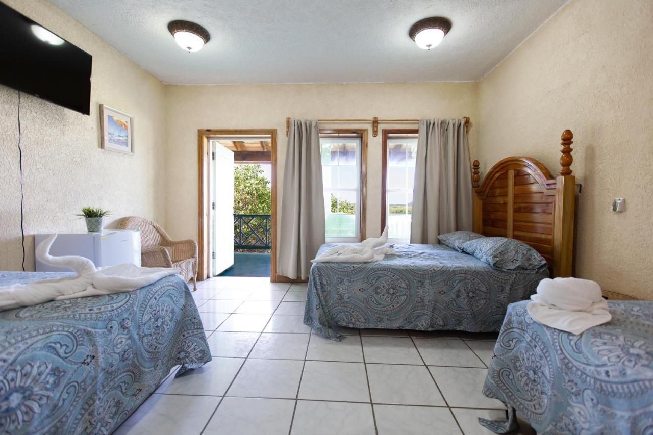 Sea Eye Hotel - Laguna Building Утила Екстериор снимка
